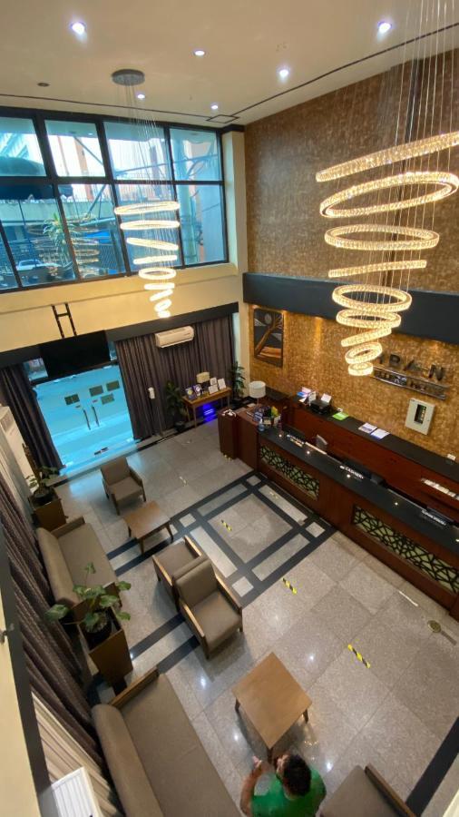 Urban Travellers Hotel Manila Ngoại thất bức ảnh