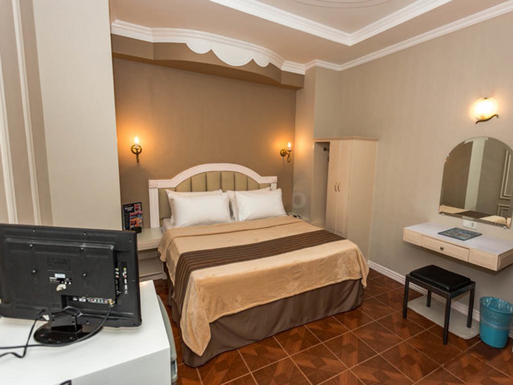 Urban Travellers Hotel Manila Ngoại thất bức ảnh